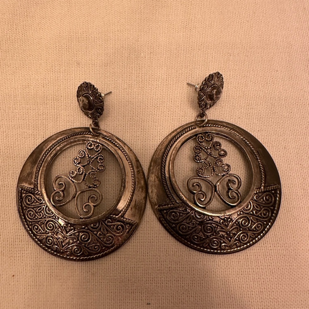 Elegant Gold-Toned Earrings